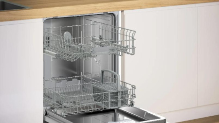 Встраиваемая посудомоечная машина Bosch SMV24AX04E