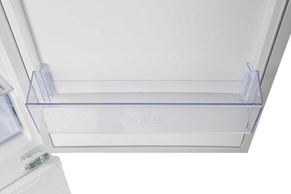 Встраиваемый холодильник Beko BCNA306E3S