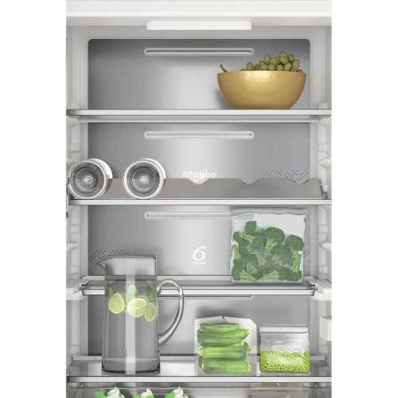 Встраиваемый холодильник Whirlpool WHC20 T593 P