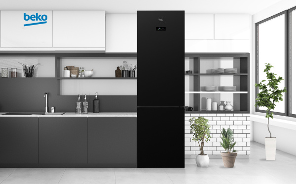 Холодильник Beko RCNK400E20ZGB черный