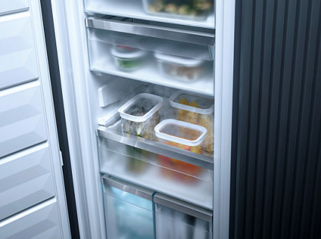 Встраиваемый морозильник Miele FNS 7774 D