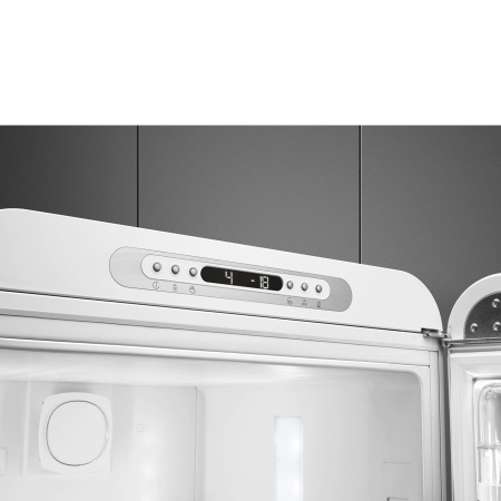 Холодильник Smeg FAB32LWH5