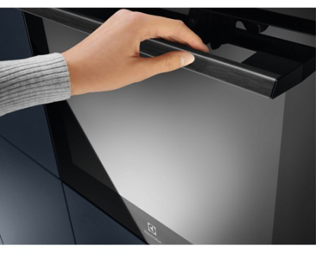 Электрический духовой шкаф Electrolux EOF3C50H