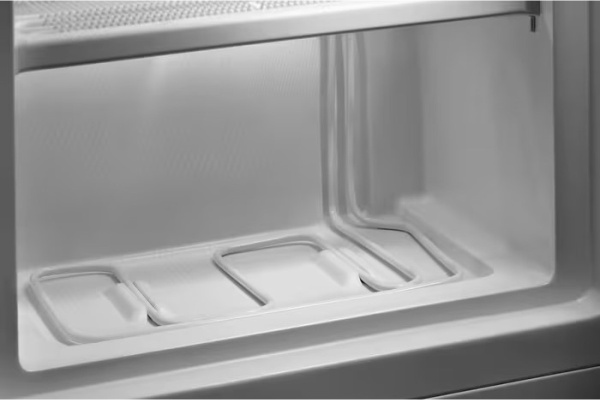 Морозильная камера Electrolux LYB1AE8W0