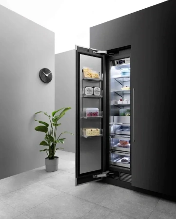 Встраиваемая морозильная камера Signature Kitchen Suite SKSCF1811P