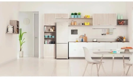Холодильник INDESIT ITR 4180 E