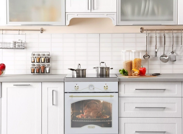 Электрический духовой шкаф Delonghi CM 6 BG