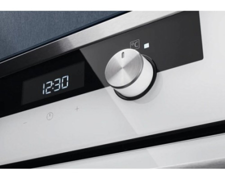 Духовой шкаф Electrolux OKC5H50W