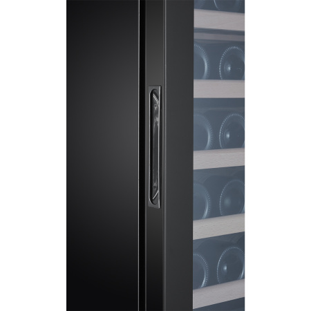 Винный шкаф Libhof Gourmet GMD-83 slim Black