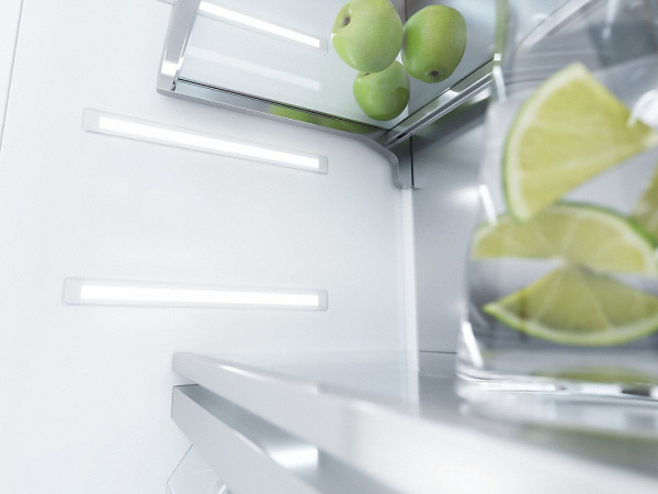 Холодильно-морозильная комбинация Miele KF2901Vi