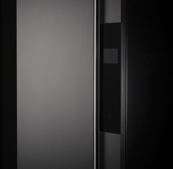 Стайлер для одежды V-ZUG RefreshButler V6000 Nero RB6TWBL