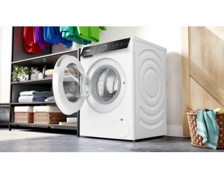 Стиральная машина Bosch WGB244A90
