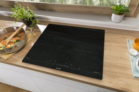 Индукционная варочная панель Gorenje ISC646BSC