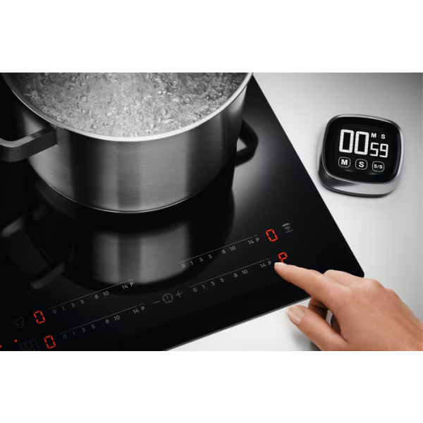 Варочная панель Electrolux EIV83443BW